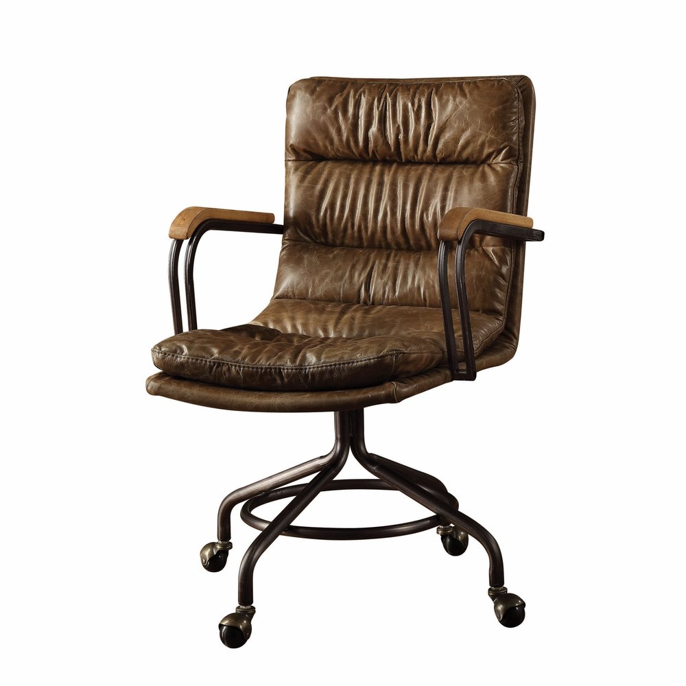 Silla de oficina ejecutiva giratoria de cuero color café y marrón oscuro