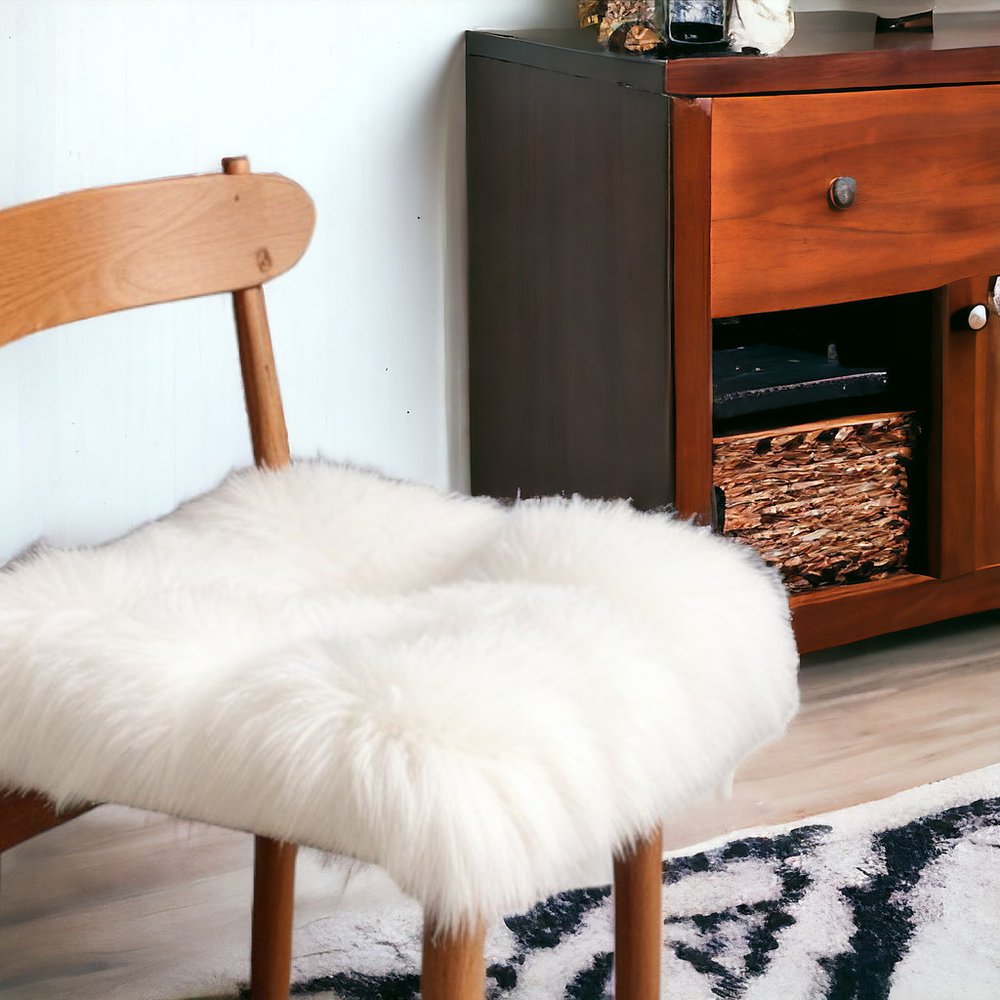 17" X 17" Gray Genuine Sheepskin Chair Pad