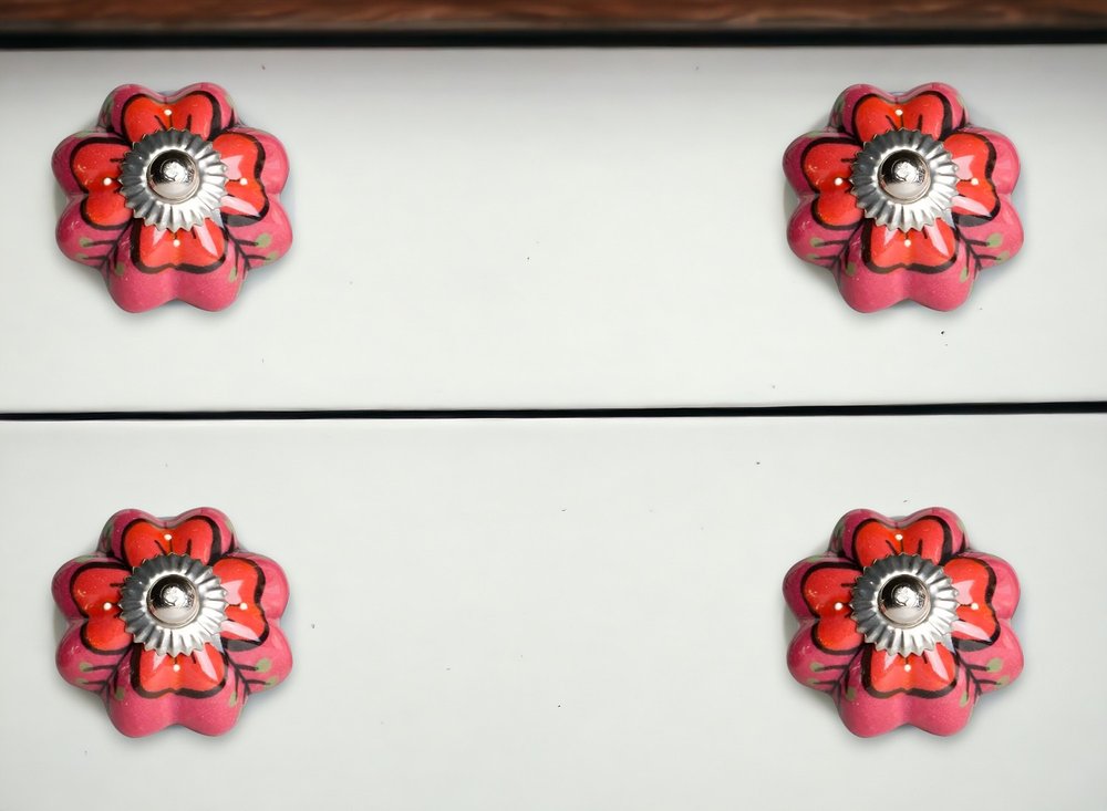 1.5" X 1.5" X 1.5" Hues Of White Navy And Silver Knobs 8 Pack
