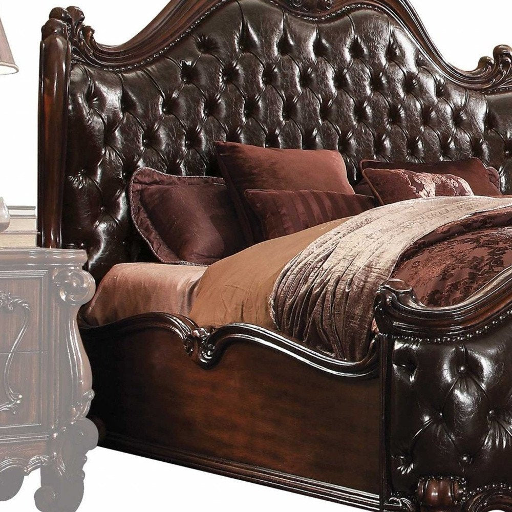Estructura de cama King marrón oscuro con ribete de tachuelas