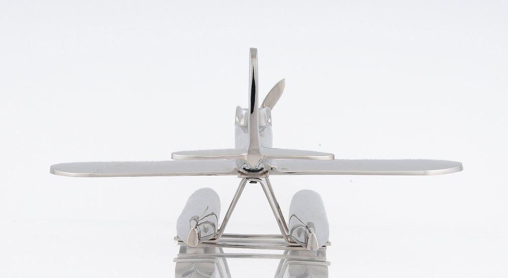Escultura de sobremesa de avión a escala de 7" en metal niquelado, pintada a mano