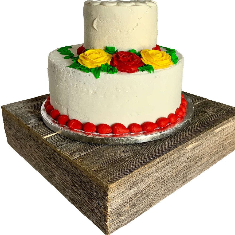 Soporte para tartas de color gris desgastado natural