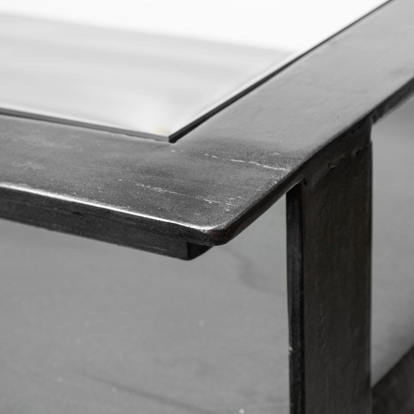 18" Black And Gray Solid Wood Sideboard