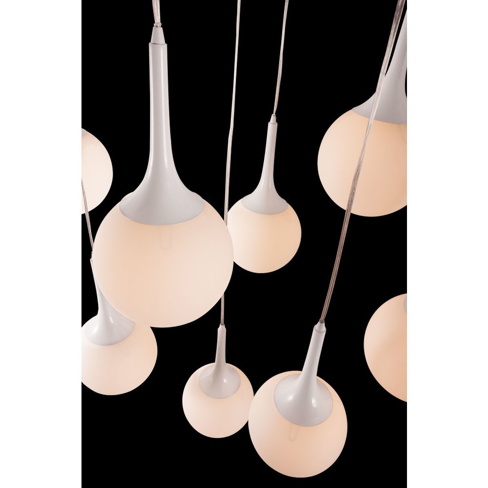 Lámpara de techo regulable de metal con nueve luces y pantalla blanca