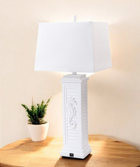 Juego de dos lámparas de mesa blancas de 32" con pantalla en blanco roto
