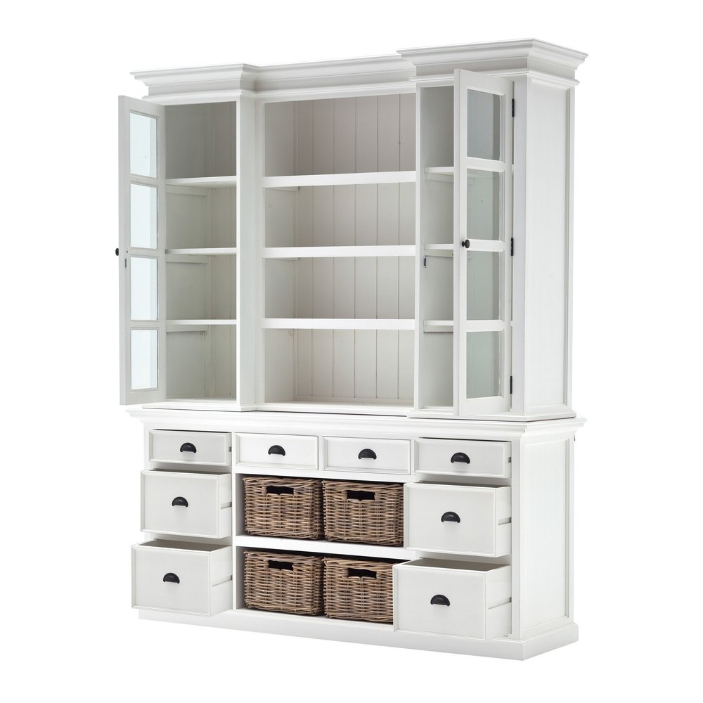 Librería de madera blanca de 87" con puertas de vidrio, cajones y cestas.