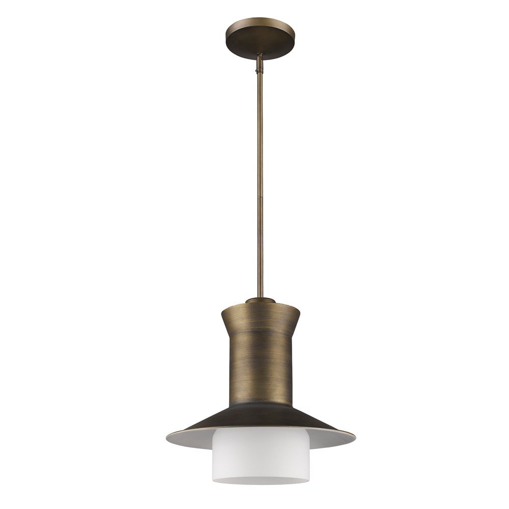 Lámpara colgante Greta de una luz de latón crudo con interior blanco brillante y pantalla de cristal grabado.