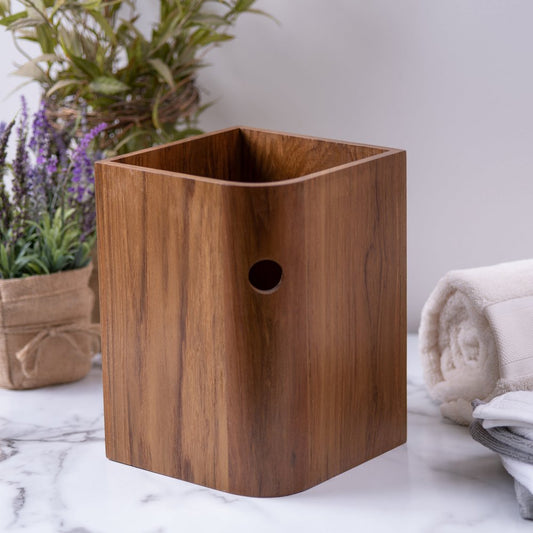 Cesta de basura de teca auténtica de diseño
