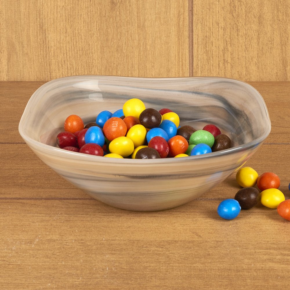 Juego de dos cuencos cuadrados de vidrio de alabastro blanco y topo de 6" para dulces o frutos secos