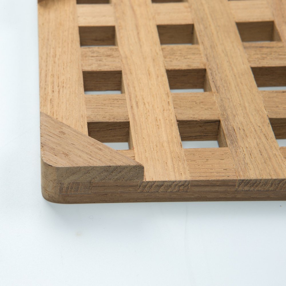 Salvamanteles cuadrado de madera de 6.00"