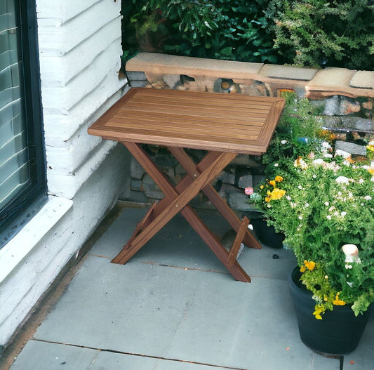 Mesa auxiliar plegable para exteriores de madera maciza marrón de 28"