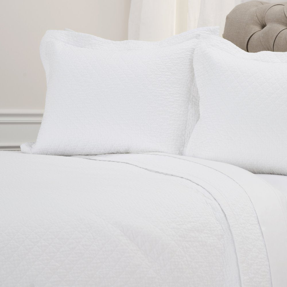 White Checkered King Quilt
