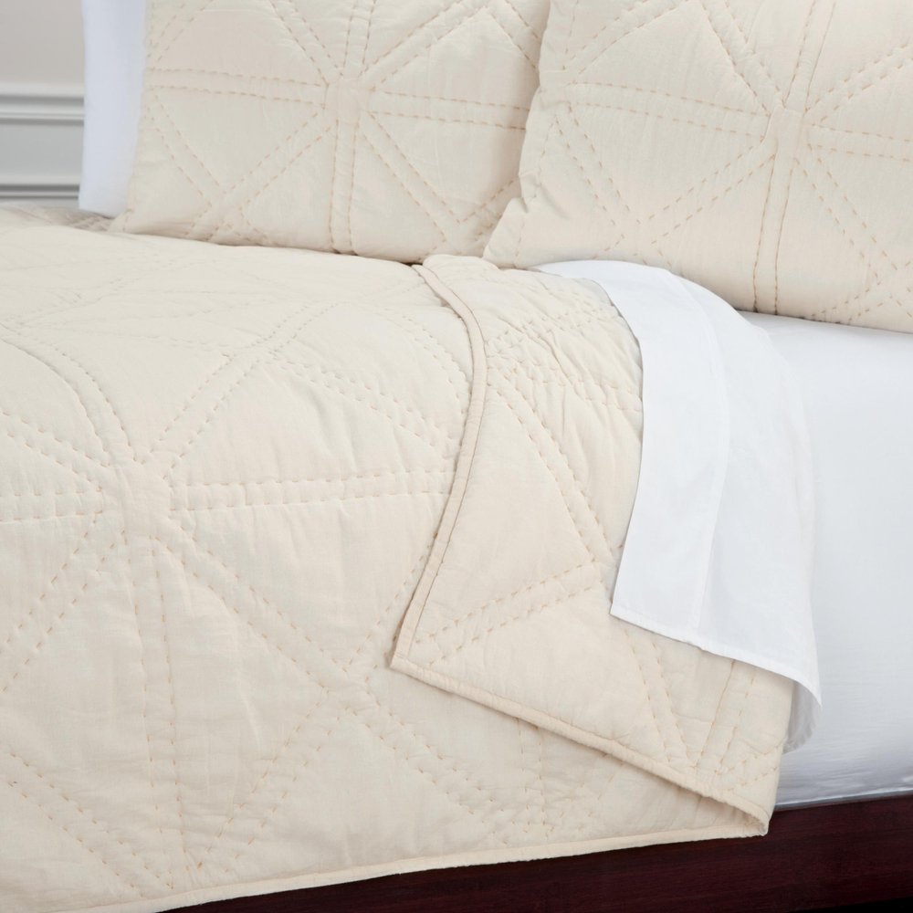 Set of Three Ivory Geometric Queen Quilt