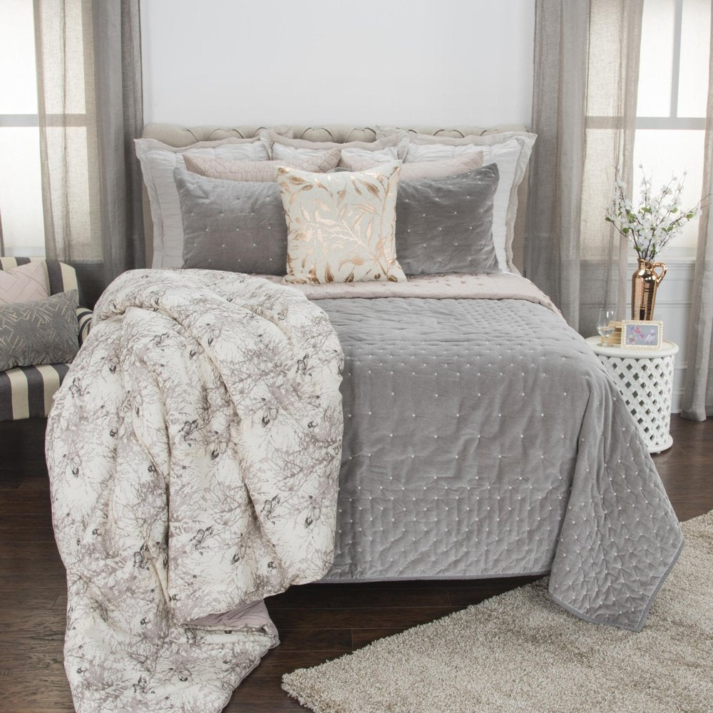 Gray Polka Dots Queen Quilt