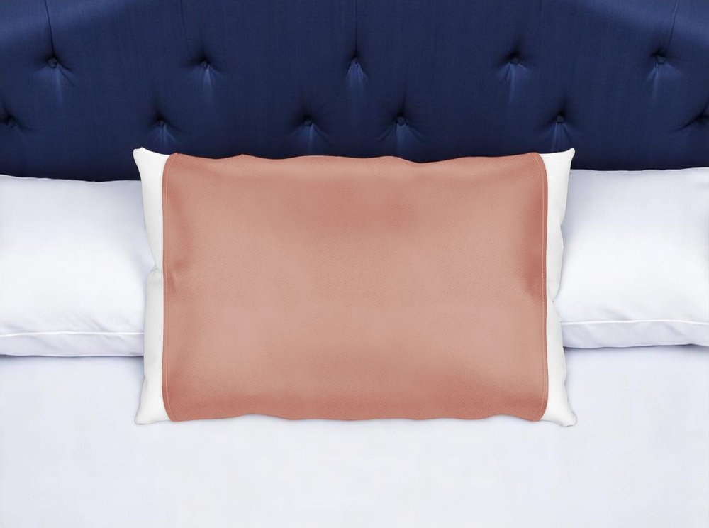 Funda de almohada de seda color bronce con extremos abiertos