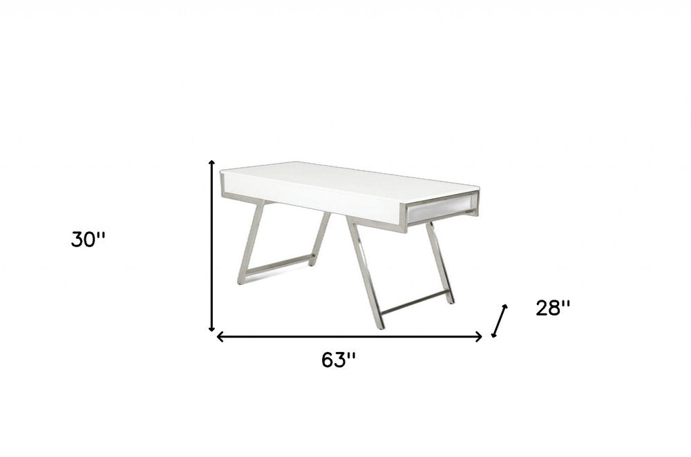 Escritorio blanco y plateado de 63" con tres cajones