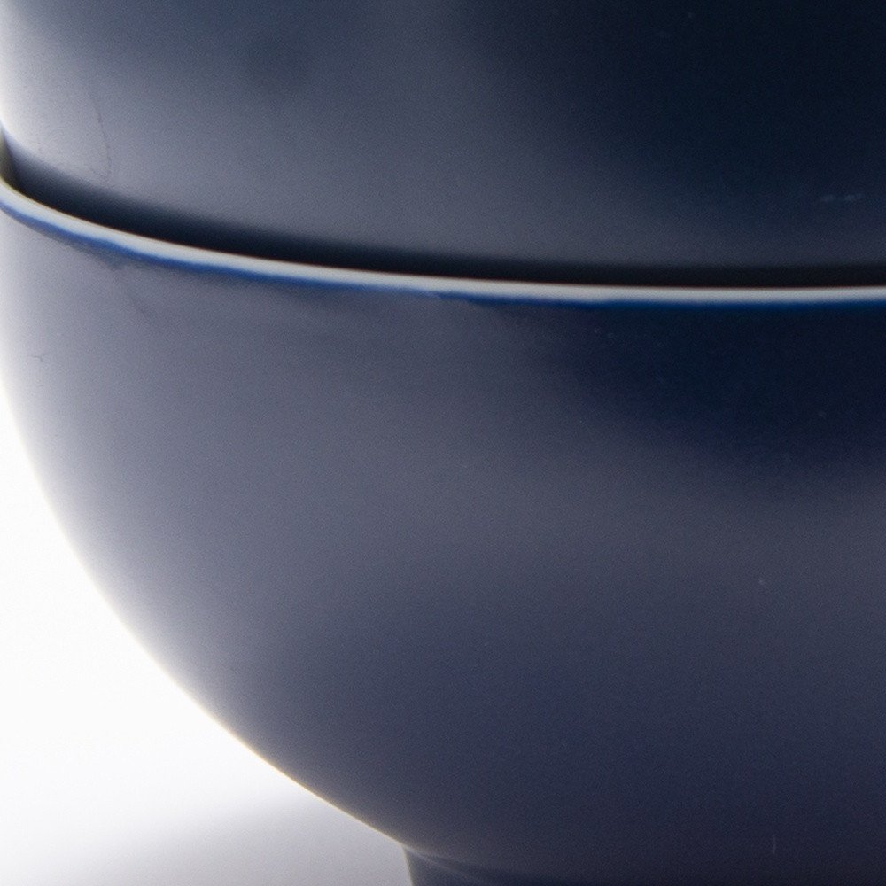 Servicio de porcelana de cuatro piezas azul y blanco para juego de cuatro cuencos