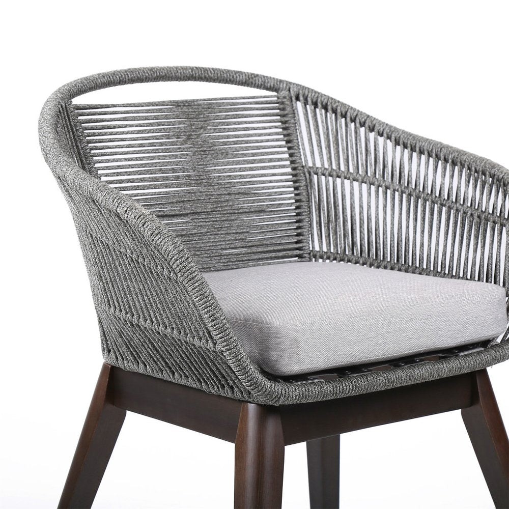 Silla de comedor para exterior de madera maciza gris de 27" con cojín gris