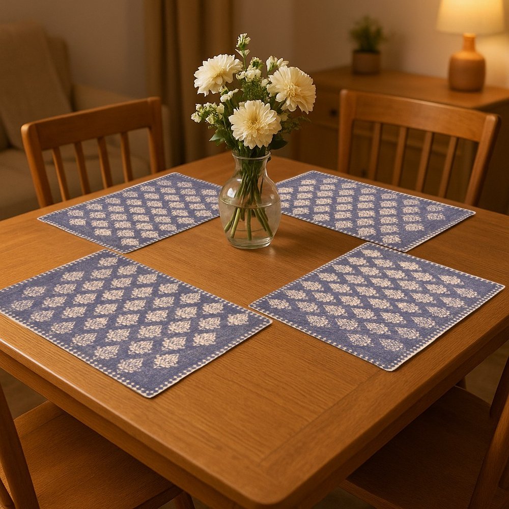 19" Set of Four Green And Cream Geometric Medallion Cotton Placemats
