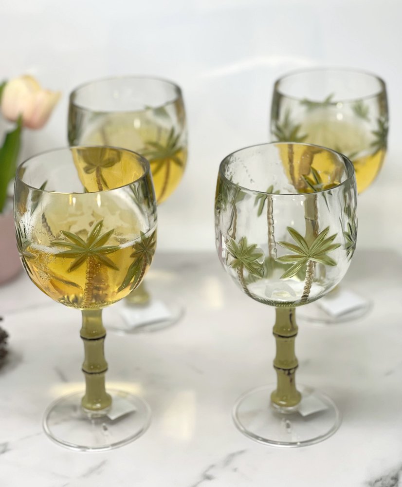 Juego de cuatro copas de vino multiusos con tallo acrílico de palmera transparente y verde