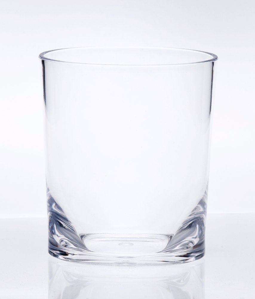 Juego de cuatro vasos de whisky sin tallo de acrílico transparente