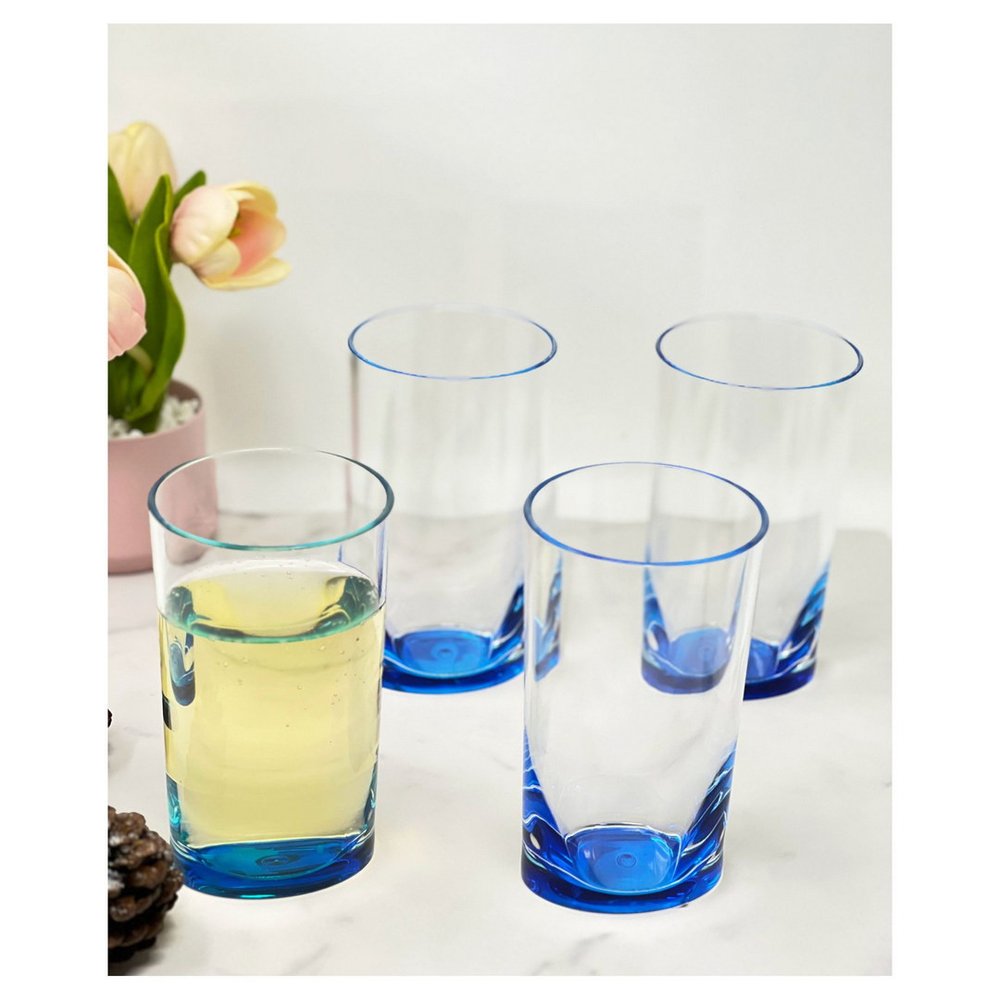 Juego de cuatro vasos altos de acrílico transparente y azul