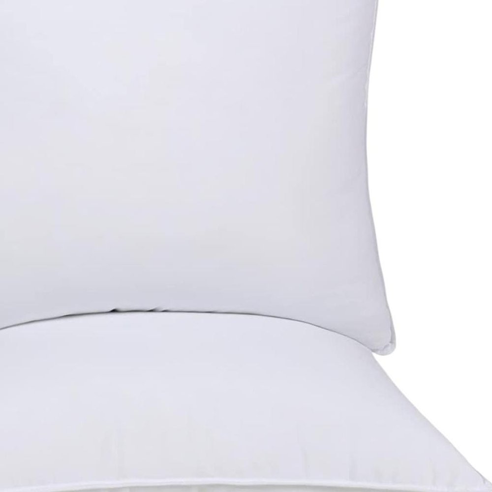 Juego de dos almohadas de microfibra hipoalergénicas de tamaño europeo, de plumón alternativo.
