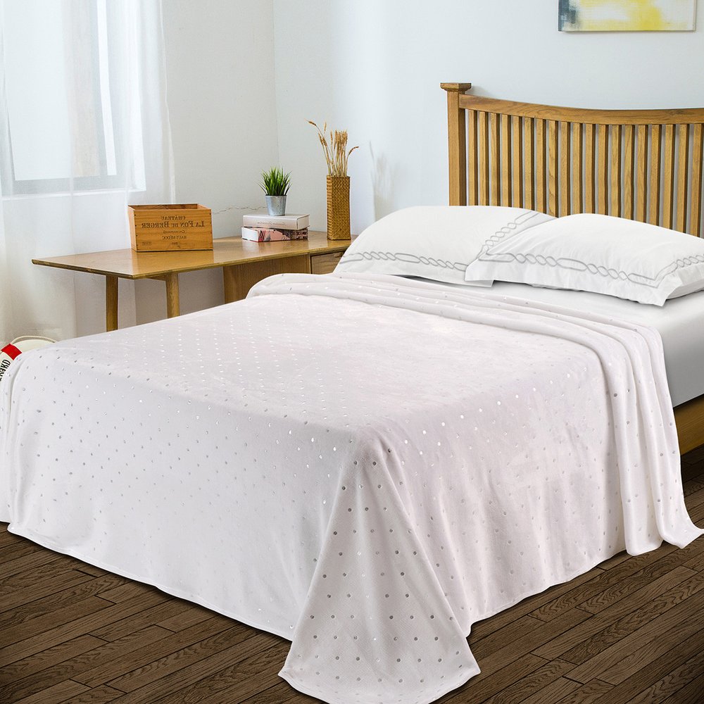 Twin Ivory Fleece Woven Polka Dots Plush Blanket