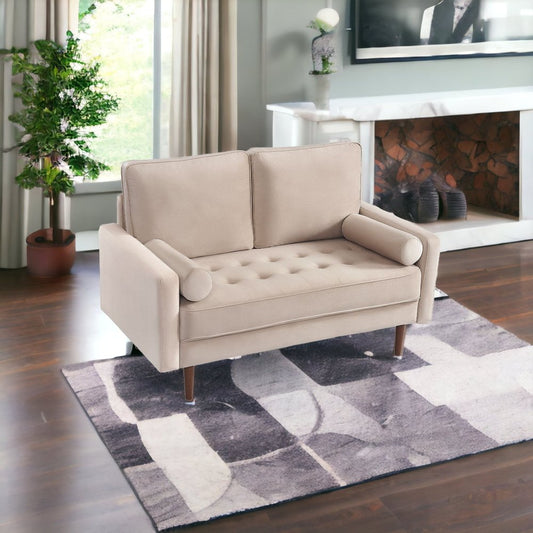 Loveseat de 57" de terciopelo beige y marrón oscuro con cojines