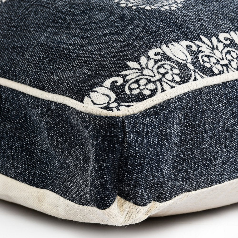 24" X 36" Stonewashed Red Medallion Pillow Style Pet Bed With Removable Cover