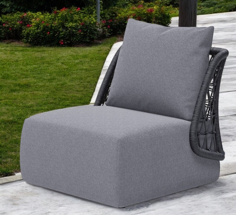 Silla decorativa para exteriores gris de 33" con cojines grises