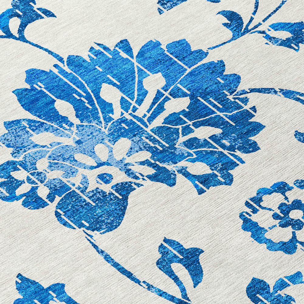 9' X 12' White And Denim Blue Floral Washable Indoor Outdoor Area Rug
