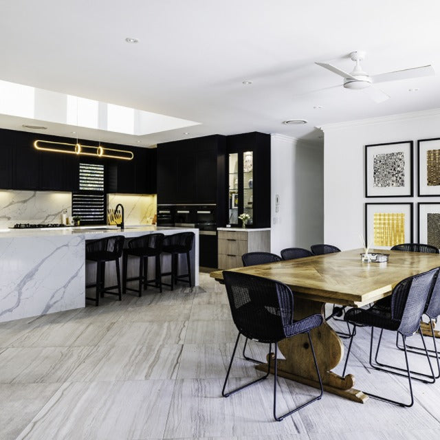Kitchen & Dining