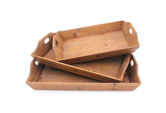 Juego de tres bandejas para servir de madera marrón