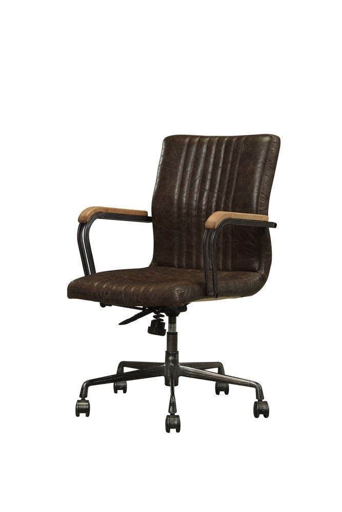 Silla de oficina ejecutiva giratoria y ajustable de cuero color chocolate y negro