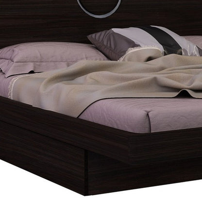 Marco de cama tamaño king de madera marrón