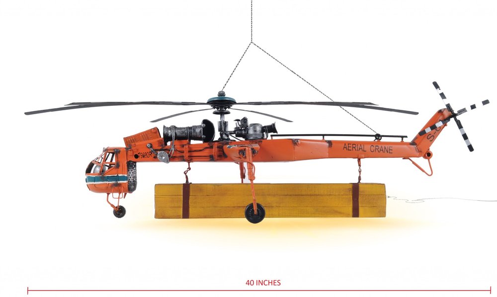 Escultura de sobremesa de avión a escala de 12" en metal naranja, pintada a mano