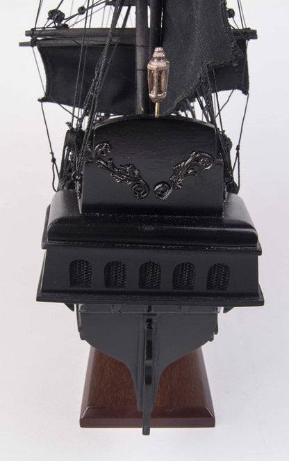 Barco pirata de la Perla Negra de 6,5" x 20" x 19"