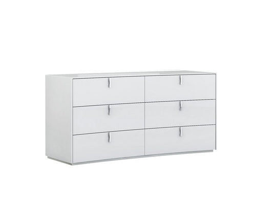 Cómoda blanca de 62" x 19" x 30"