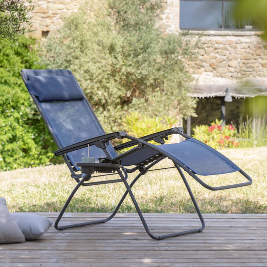 Silla de exterior de gravedad cero de metal azul de 27" con cojín azul