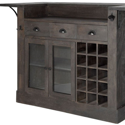 Isla de cocina de madera maciza gris con almacenamiento para botellas de vino