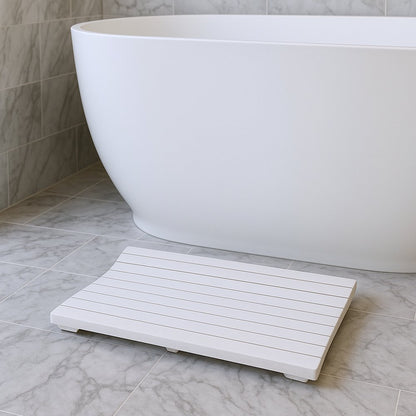 Alfombra de baño antideslizante de teca blanca de 23"