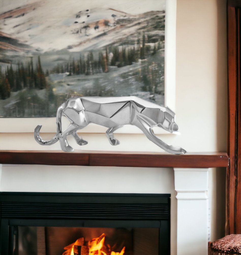 Escultura de mesa de aluminio pulido plateado de 4"