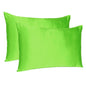 Juego de 2 fundas de almohada Queen de satén sedoso en color verde brillante y soñador