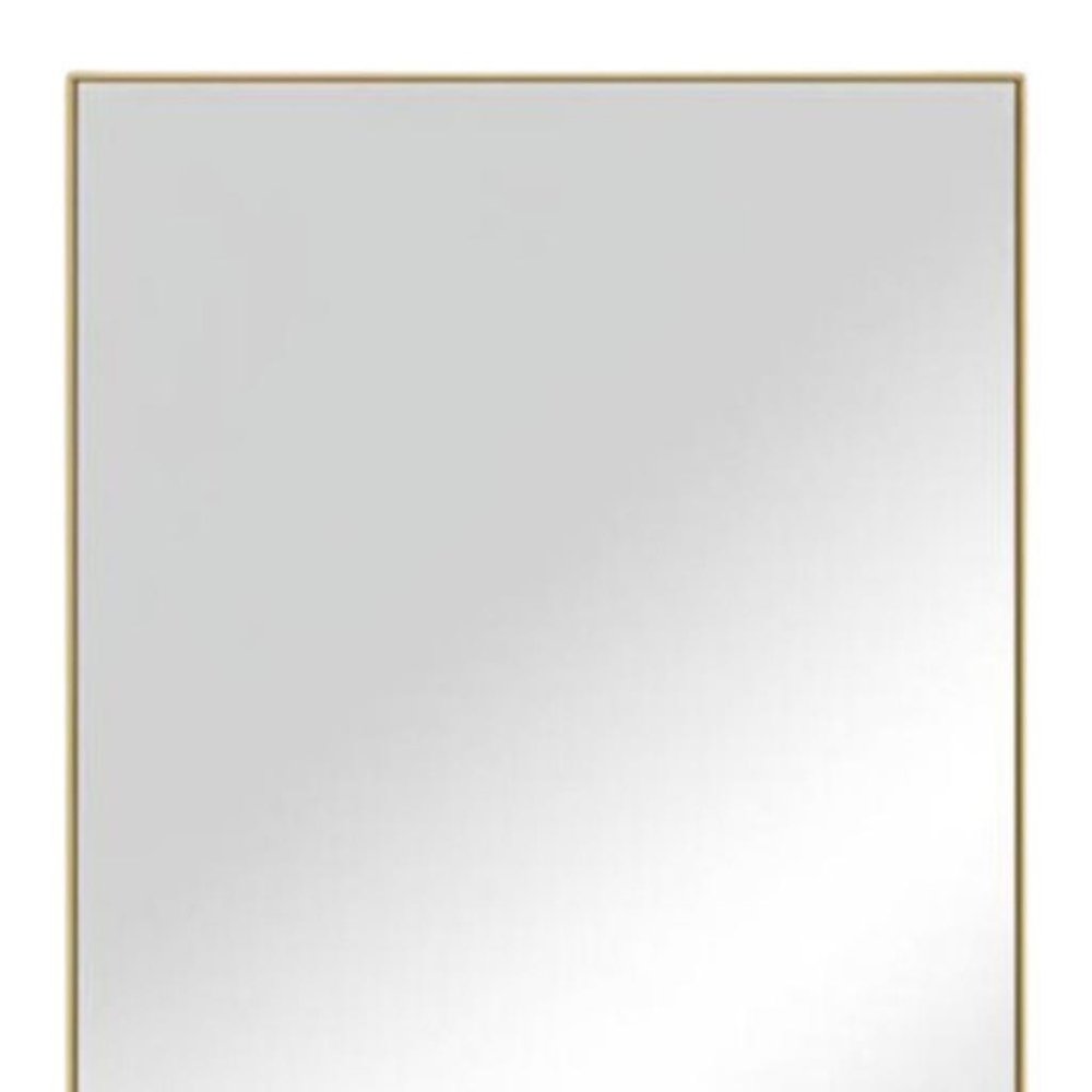 Espejo decorativo de metal dorado de 47"