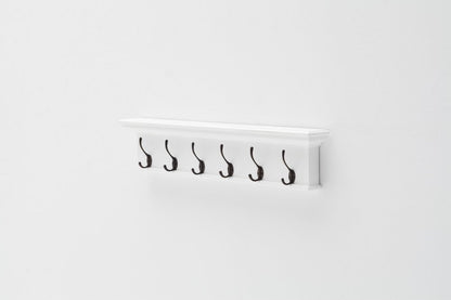 Perchero clásico de madera blanca de 39" con seis ganchos para colgar