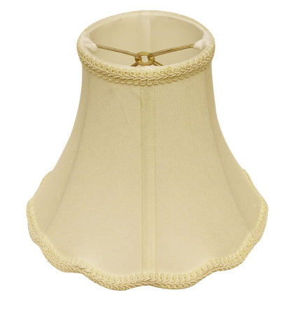 Pantalla de lámpara Shantung de 8" con festón inclinado en color marfil y campana Monay
