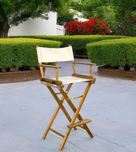 Silla de director para interiores y exteriores de madera maciza color marfil y marrón de 23"
