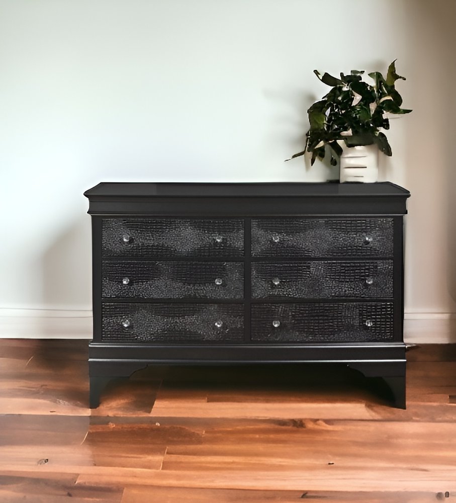 Cómoda de cinco cajones de madera maciza gris metalizada de 31"
