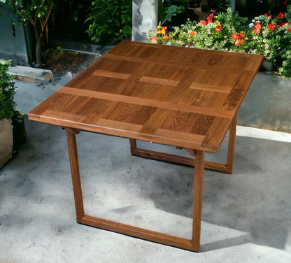 Mesa auxiliar plegable para exteriores de madera maciza marrón de 45"